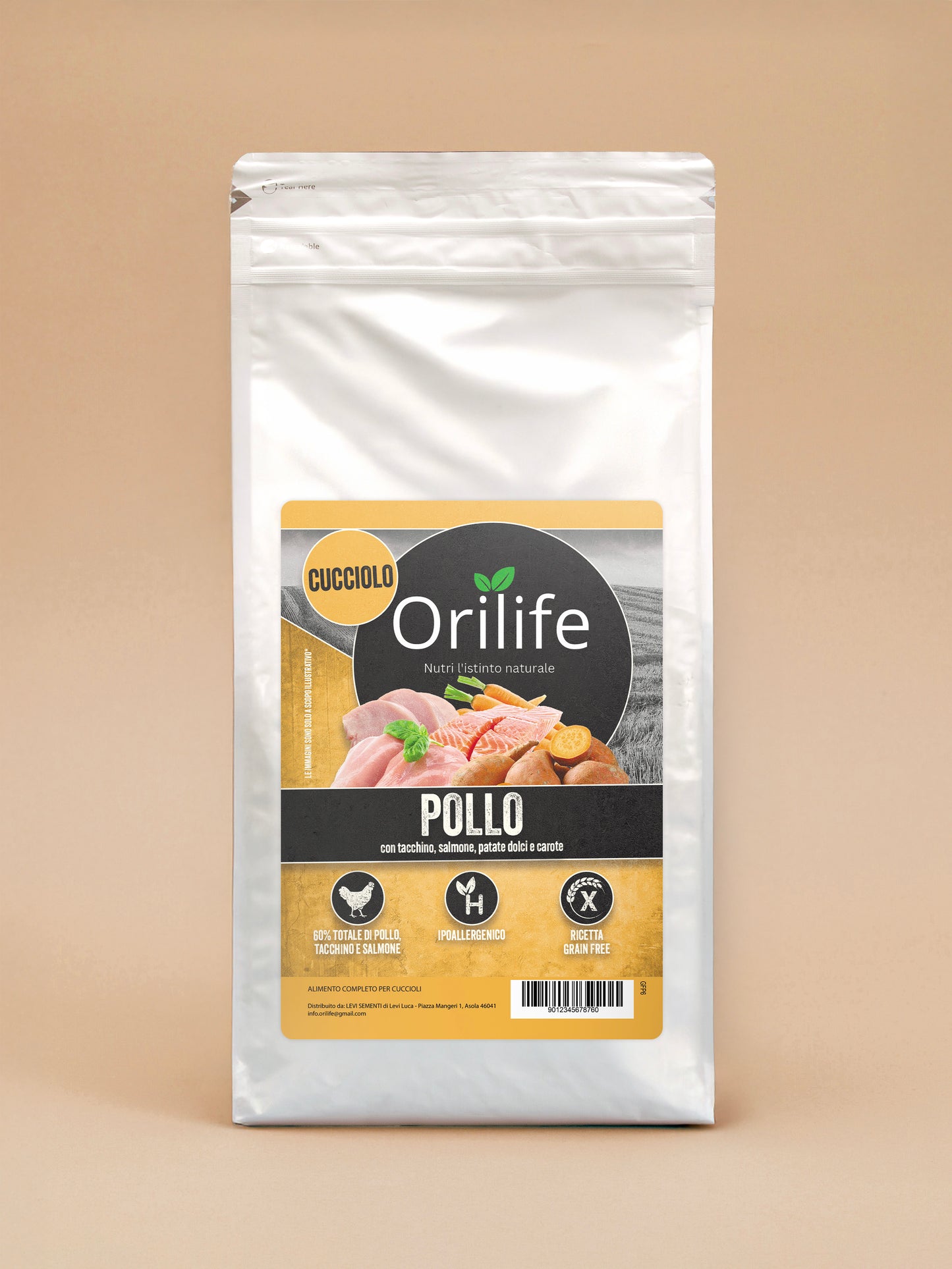 Pollo con tacchino, salmone, patate dolci e carote