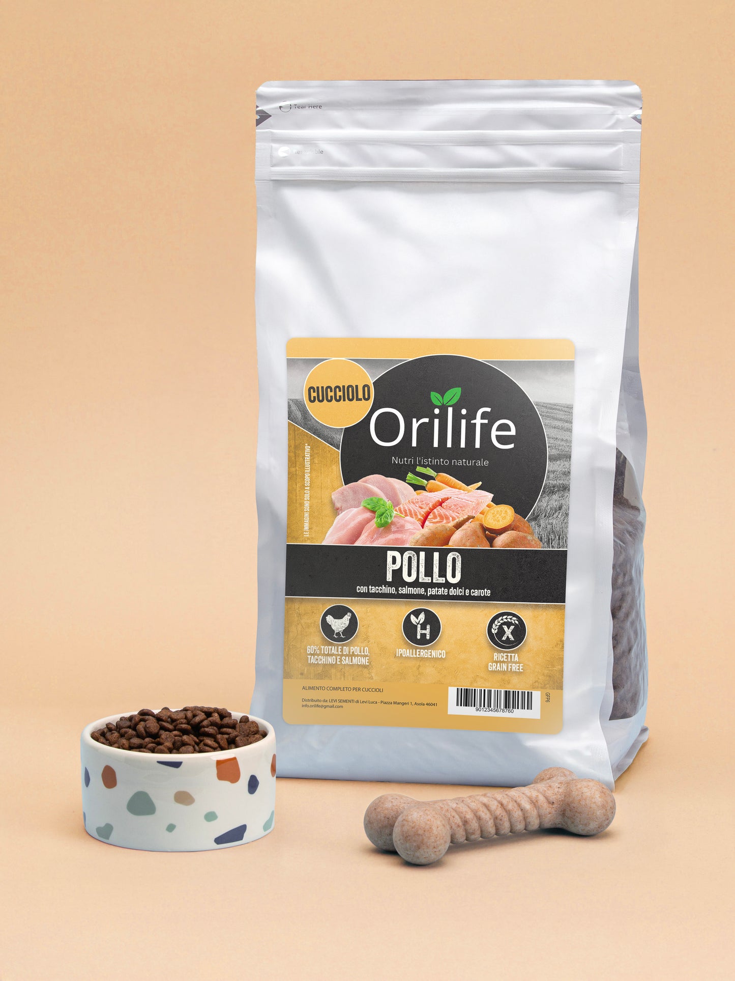 Pollo con tacchino, salmone, patate dolci e carote